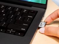 SD-карты JetDrive Lite 330 позволяют быть скрытыми