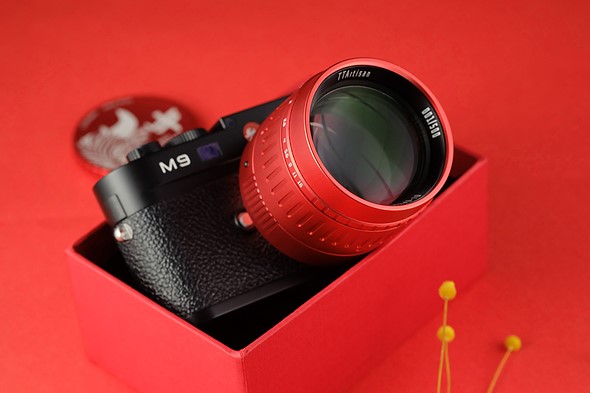 TTartisan red 50mm f/0.95