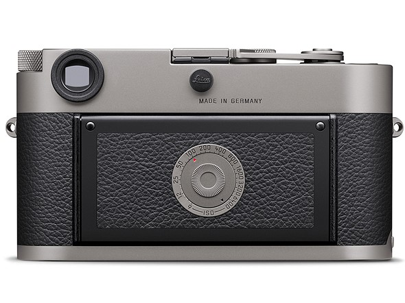 leica m a titan back