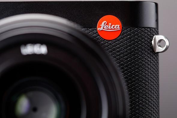 Leica camera crop