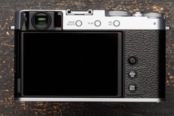 Fujifilm X E4 rear