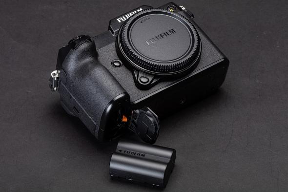 Fujifilm GFX 100S Battery