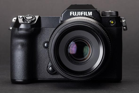 Fujifilm GFX 100S Front