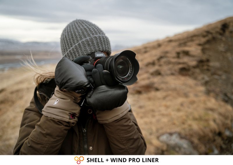 warm gloves for outdoor photographers